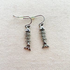 Fishbone Drop Earrings